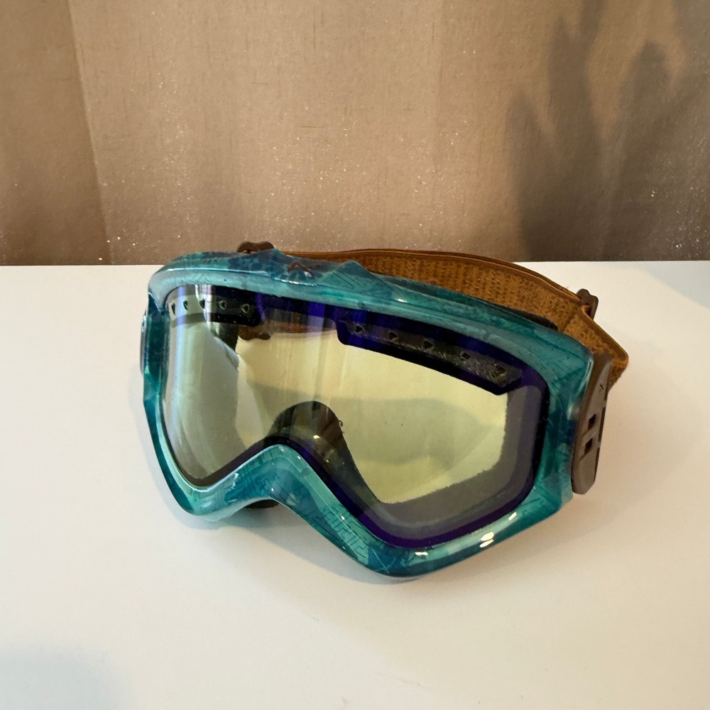 Anon Ski Snowboard Goggles Teal Translucent Frame Brown Adjustable Strap Unisex